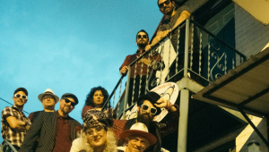 Image of Squirrel Nut Zippers Christmas Caravan